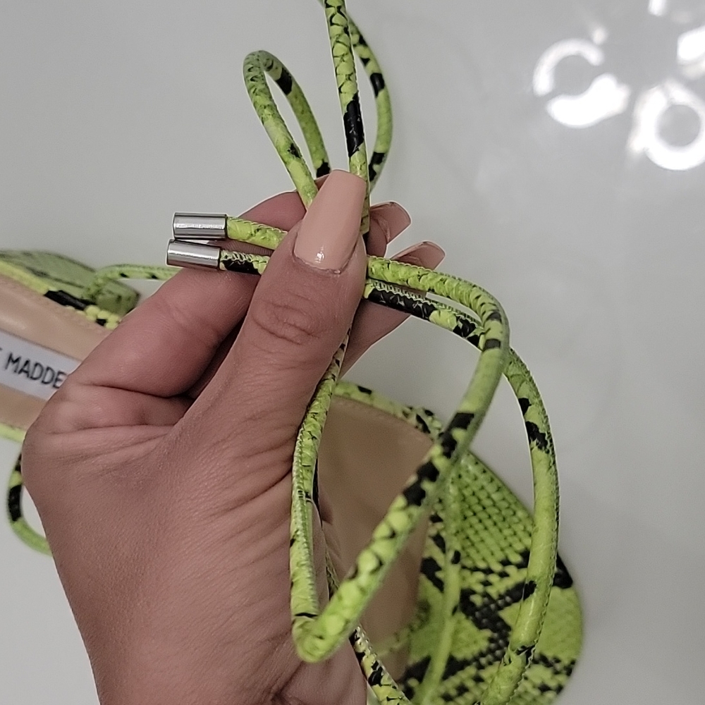 NIB Steve Madden neon green snake lace up sandals - Picture 8 of 9